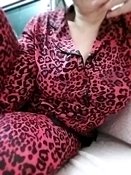 derya35 online show from December 2025 04:16:01 PM