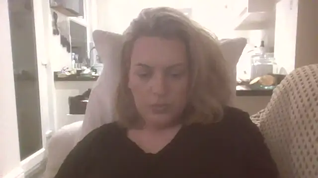 Gigi-Honey online show from December 2025 11:33:02 PM