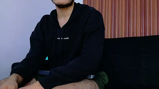 Snapshot of 1Tommy9 chatting on March 2025 12:15:02 PM 1Tommy9 online show from March 2025 12:15:02 PM