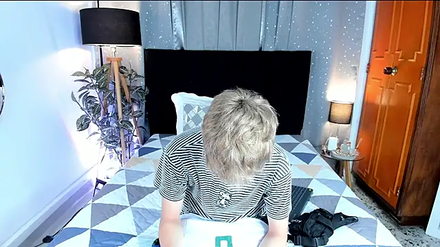 Brian-Ausslos online show from January 2025 04:54:02 AM