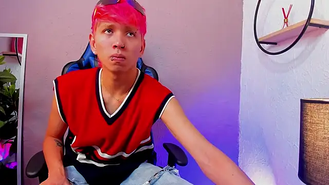 Brian-Ausslos online show from March 2025 10:21:01 PM