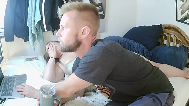 bjay1210 online show from January 2025 03:26:02 AM