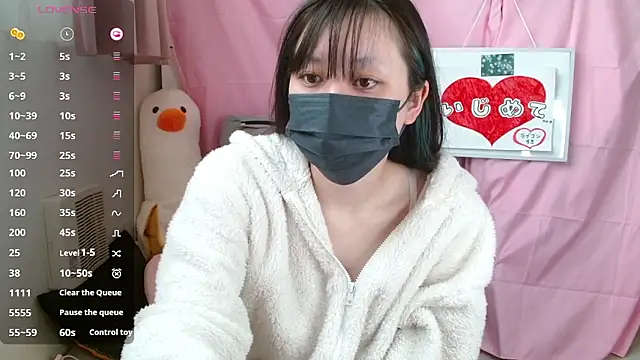 pipimi khaos online show from April 2026 03:28:02 AM