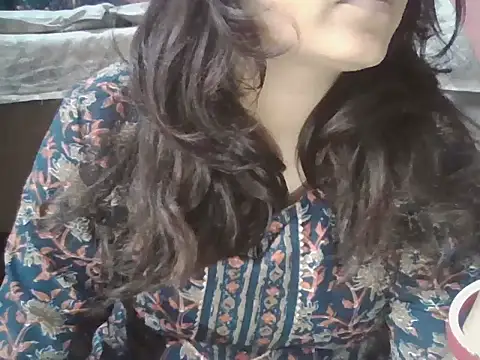 Hot-shanvi online show from November 2025 07:54:01 AM