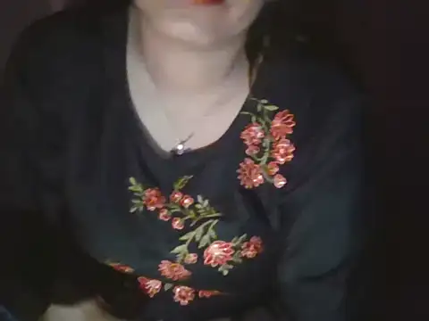 Snapshot of Hot-shanvi chatting on December 2025 11:43:01 PM Hot-shanvi online show from December 2025 11:43:01 PM