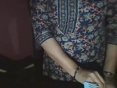 Hot-shanvi online show from March 2026 05:05:02 PM