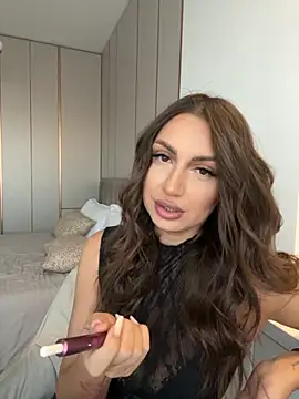 claraxjoyy online show from September 2025 04:22:01 AM