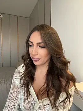 claraxjoyy online show from September 2025 04:14:01 AM