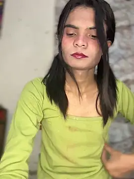 Enna Zarza  online show from April 2026 06:52:01 AM