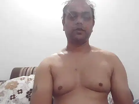 Snapshot of crazypk_horny chatting on May 2026 02:45:01 PM crazypk horny online show from May 2026 02:45:01 PM