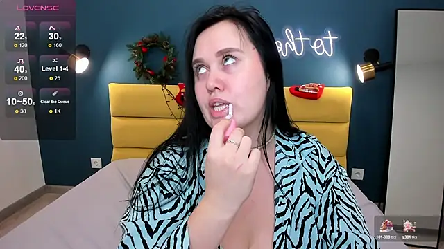 Snapshot of GloriaBates chatting on January 2025 04:39:02 AM GloriaBates online show from January 2025 04:39:02 AM