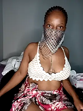 Thando04 online show from February 2025 01:22:01 AM