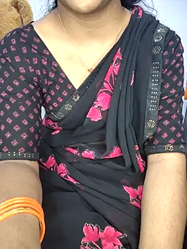 lovelygirl4567 online show from November 2025 05:24:01 PM