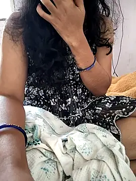 lovelygirl4567 online show from April 2026 05:40:02 AM