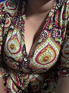 Lovely-Shivani online show from February 2026 06:11:01 PM