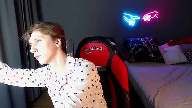 Adrian Di online show from January 2025 06:14:01 AM