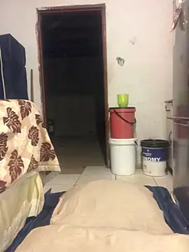 Snapshot of MKbesxxx chatting on February 2026 07:52:01 PM MKbesxxx online show from February 2026 07:52:01 PM