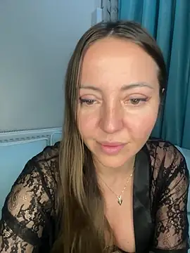 Wild00Bird online show from February 2025 04:53:02 PM