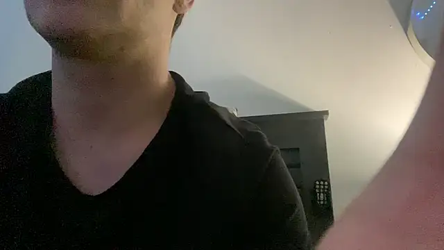 Snapshot of TylerXAnthony chatting on October 2025 12:50:01 PM TylerXAnthony online show from October 2025 12:50:01 PM