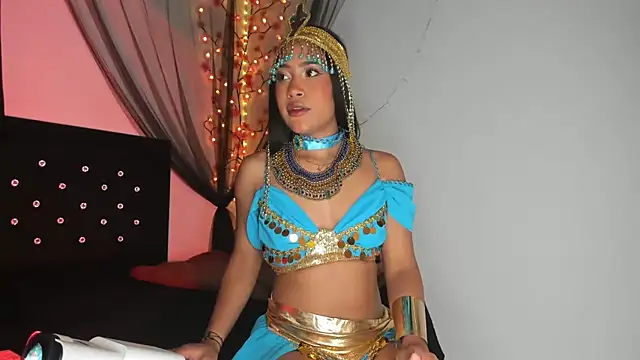 bronwgirl69 online show from October 2025 02:08:02 AM