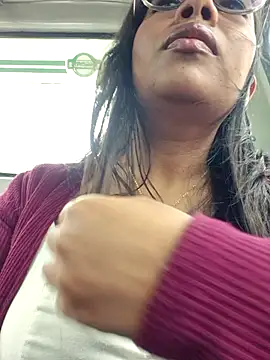 PaulaOrtiz 1 online show from November 2025 05:01:02 PM