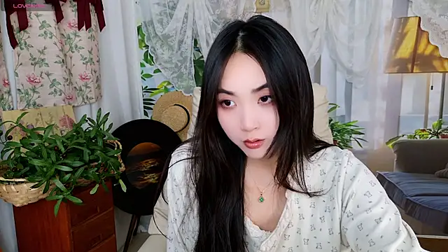 Snapshot of xiaotiantian-76 chatting on March 2026 01:26:01 PM xiaotiantian-76 online show from March 2026 01:26:01 PM