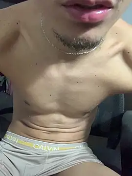 gabrielzinnnn085 online show from June 2026 04:04:02 AM