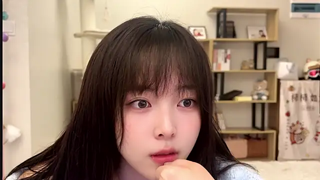 Chenjing0 online show from October 2025 01:01:02 PM