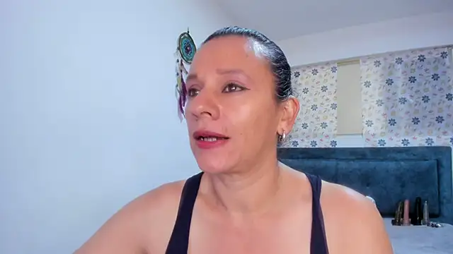 Snapshot of sofi_saliva2511 chatting on April 2026 04:04:02 PM sofi saliva2511 online show from April 2026 04:04:02 PM