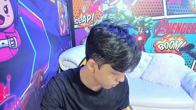 jisuscat online show from March 2025 10:05:02 PM