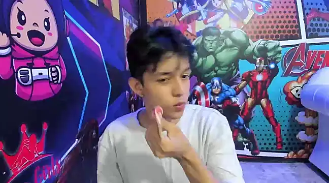 jisuscat online show from March 2025 07:01:02 PM