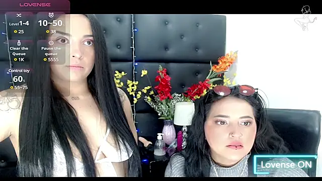 Snapshot of Carolaine01 chatting on March 2025 10:04:02 PM Carolaine01 online show from March 2025 10:04:02 PM