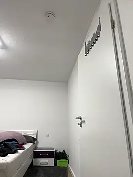 Mia-Fuchs online show from March 2025 08:09:01 AM