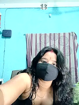  MilkyBar online show from February 2025 05:09:01 PM