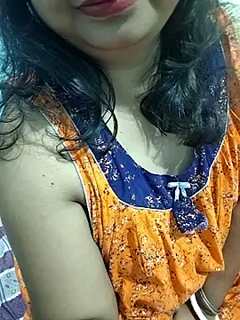  MilkyBar online show from November 2025 12:57:02 AM