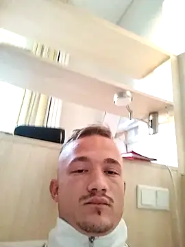 frankthefuck69 online show from October 2025 06:19:02 AM