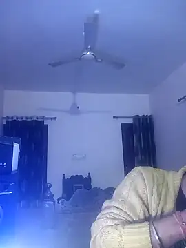 MAGNETICDADDY8 online show from January 2025 12:52:02 PM