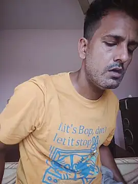 MAGNETICDADDY8 online show from October 2025 07:14:02 AM