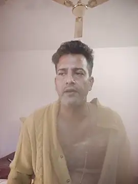 MAGNETICDADDY8 online show from October 2025 02:31:01 AM