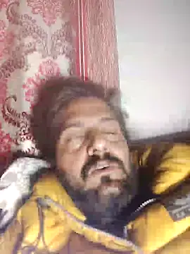 MAGNETICDADDY8 online show from December 2025 01:22:02 AM