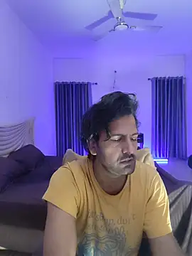 MAGNETICDADDY8 online show from March 2026 04:46:01 PM