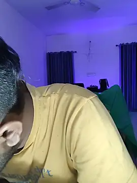 MAGNETICDADDY8 online show from April 2026 03:09:01 PM