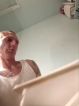 Snapshot of SoooV3ryKinky chatting on February 2025 03:41:01 AM SoooV3ryKinky online show from February 2025 03:41:01 AM