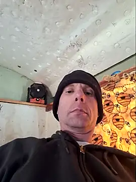 Snapshot of SoooV3ryKinky chatting on February 2025 08:35:02 PM SoooV3ryKinky online show from February 2025 08:35:02 PM