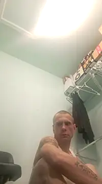 Snapshot of SoooV3ryKinky chatting on February 2025 02:11:02 AM SoooV3ryKinky online show from February 2025 02:11:02 AM