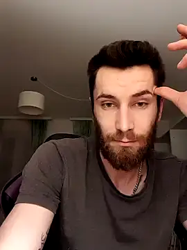 Snapshot of MisterHaze chatting on February 2025 08:52:02 PM MisterHaze online show from February 2025 08:52:02 PM