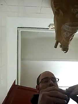 lorestes online show from January 2025 08:13:02 AM