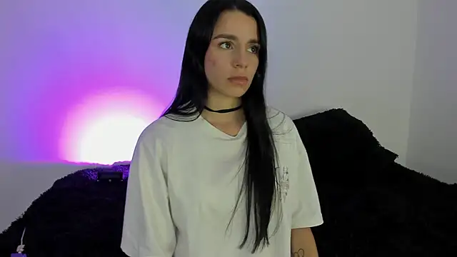 Snapshot of Laurensmith9 chatting on November 2025 08:19:02 PM Laurensmith9 online show from November 2025 08:19:02 PM