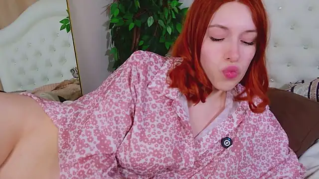 Snapshot of Mikka_Blush chatting on June 2026 11:21:01 PM Mikka Blush online show from June 2026 11:21:01 PM