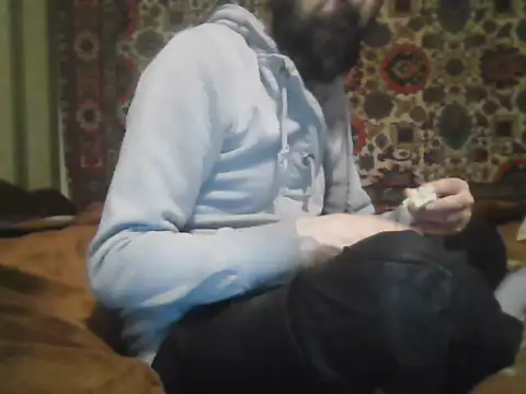 AlferezzSolvajo online show from October 2025 06:40:01 PM